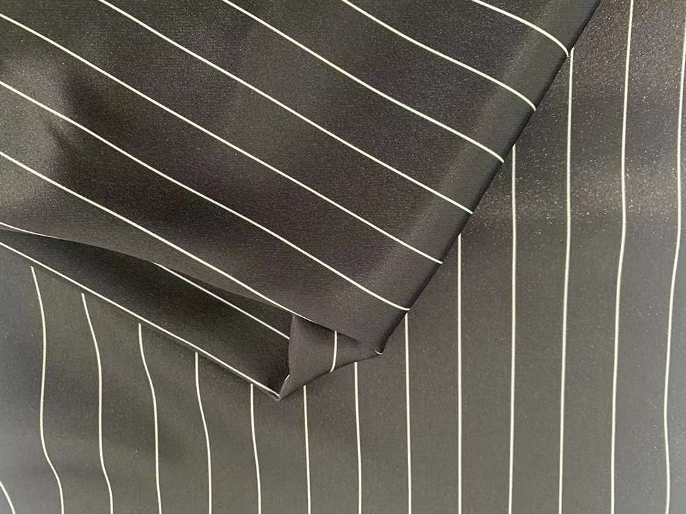 Imitated silk 