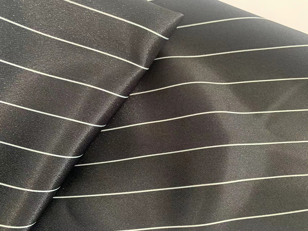 Imitated silk 