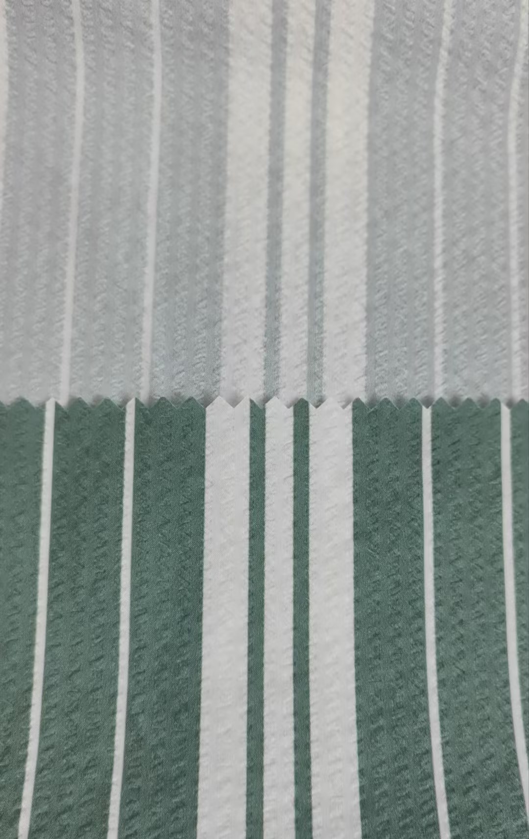 SP00238 T800竖条泡泡皱