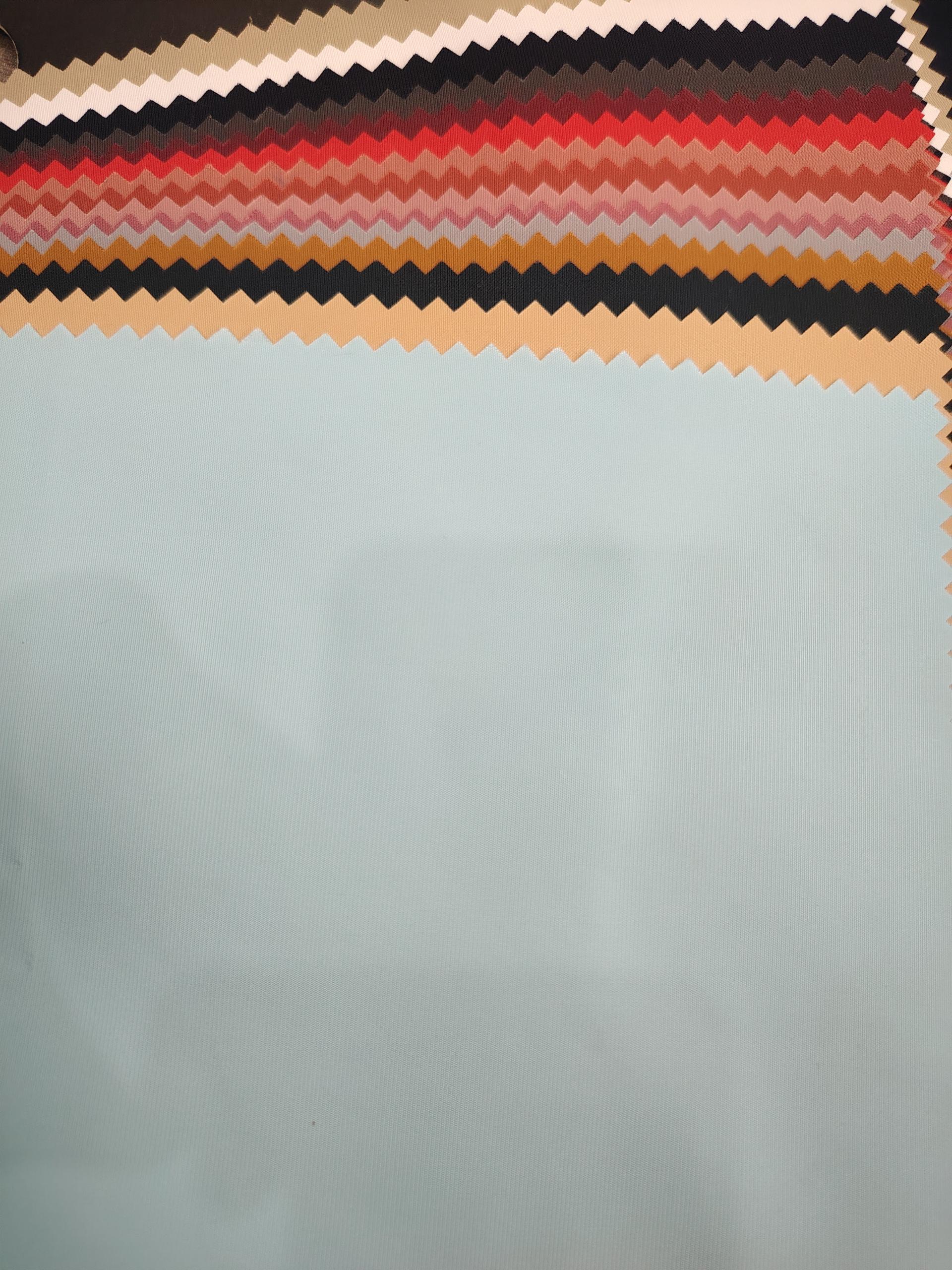 SP00454.Ocio. Cortavientos. Tejido de chaqueta